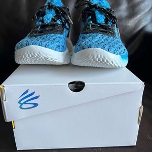 Under Armour Steph Curry Sesame Street Curry 9 Cookie Monster